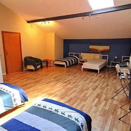 Smart Stay Hostel Gdynia-3